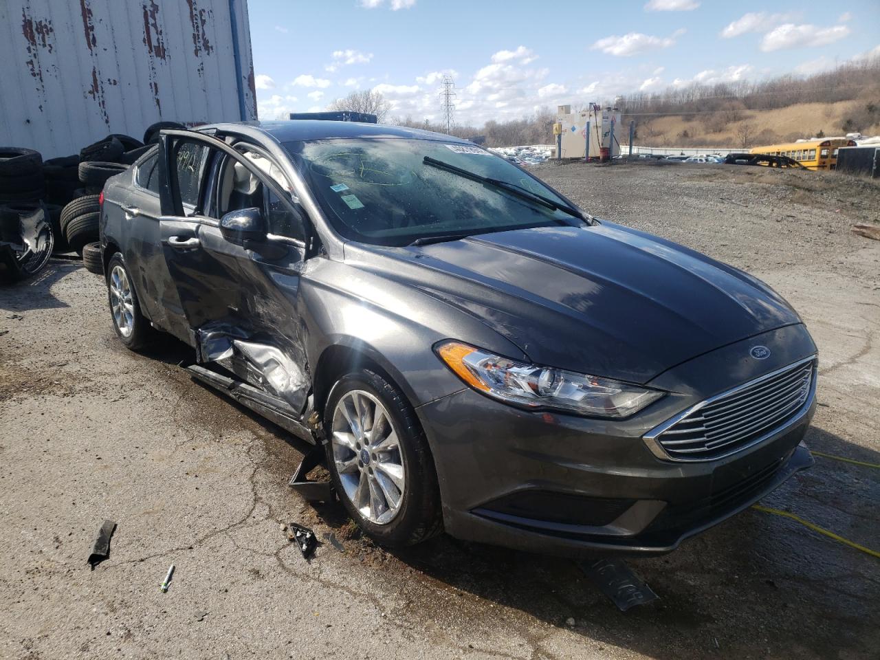 FORD FUSION SE 2017 with VIN 3FA6P0H72HR109004 - Photo from auction