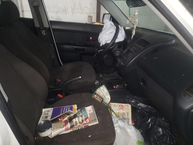Photo 5 from auction – 2013 KIA SOUL with VIN KNDJT2A55D7765171