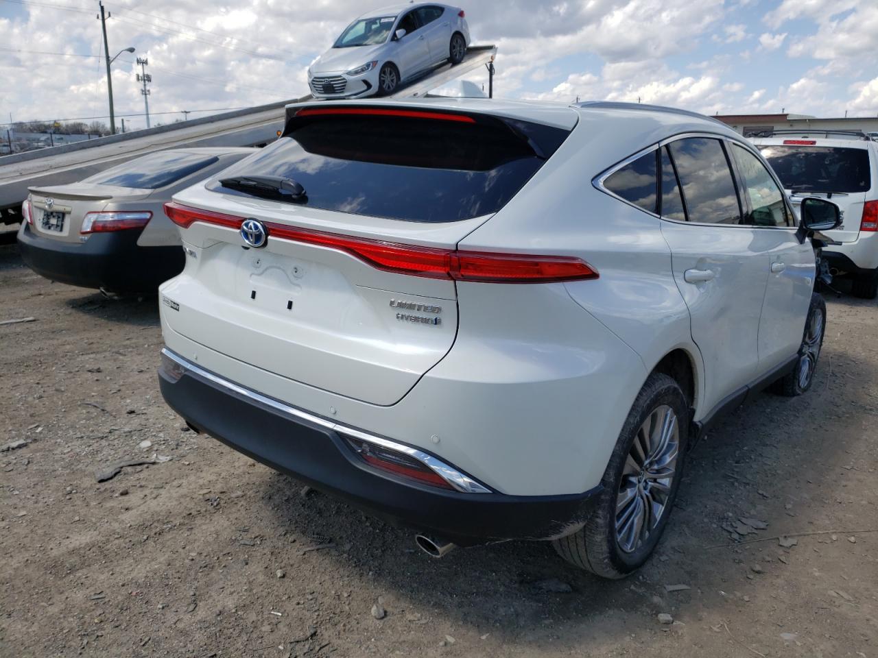 Photo 4 from auction – 2021 TOYOTA VENZA LE with VIN JTEAAAAH7MJ018146
