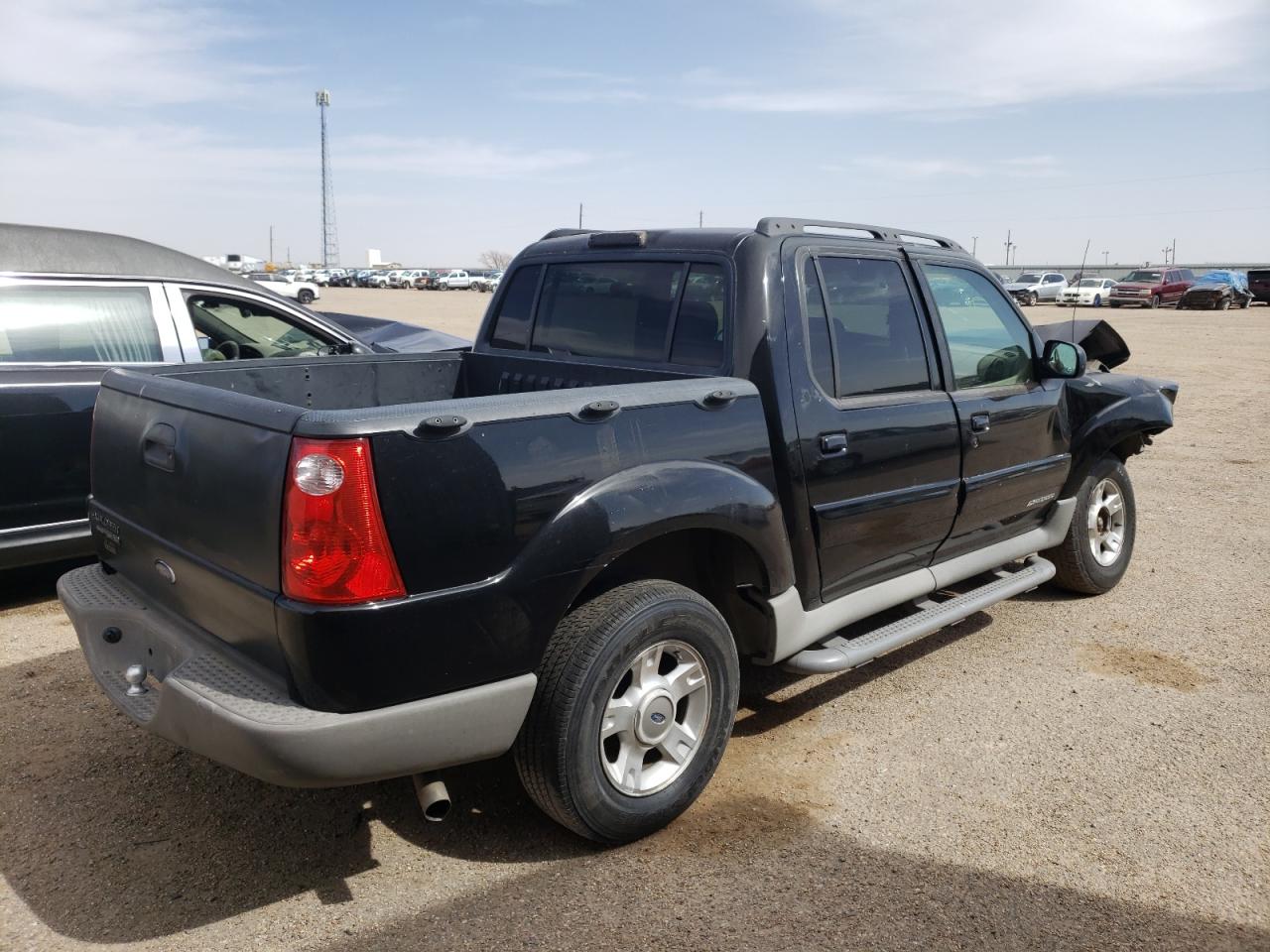 Photo 4 from auction – 2001 FORD EXPLORER with VIN 1FMZU67E31UB39089