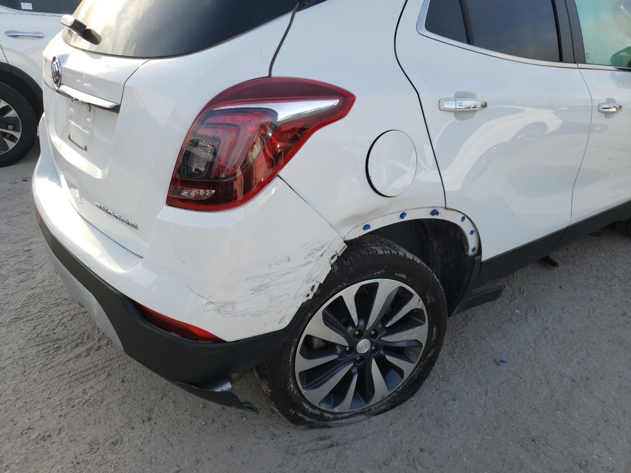 Photo 9 from auction – 2020 BUICK ENCORE ESS with VIN KL4CJCSB5LB042984