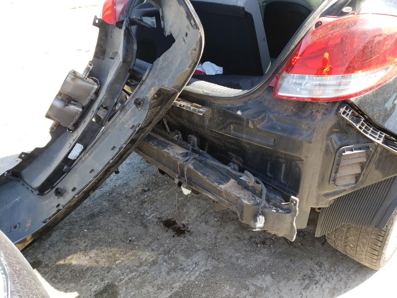 Photo 9 from auction – 2013 HYUNDAI VELOSTER with VIN KMHTC6AD4DU086562