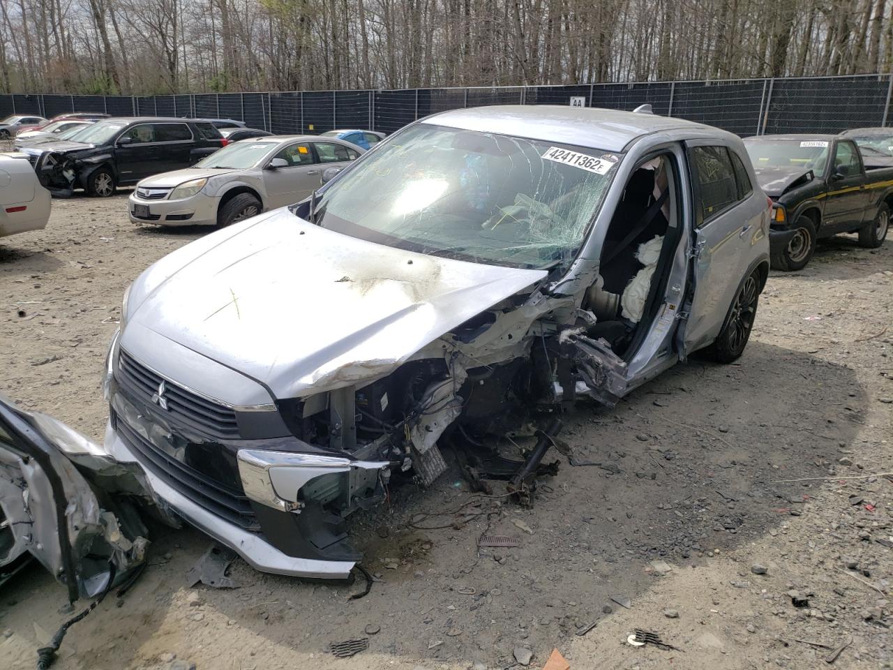Photo 2 from auction – 2017 MITSUBISHI OUTLANDER with VIN JA4AR3AU4HZ045103