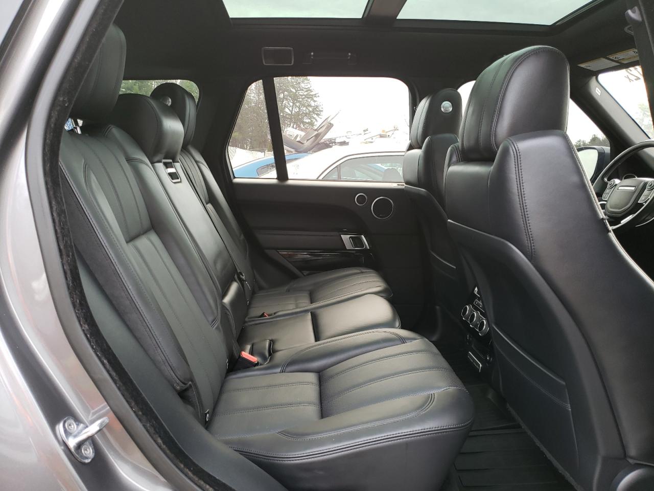 Photo 6 from auction – 2016 LAND ROVER RANGE ROVE with VIN SALGS2PF7GA289406