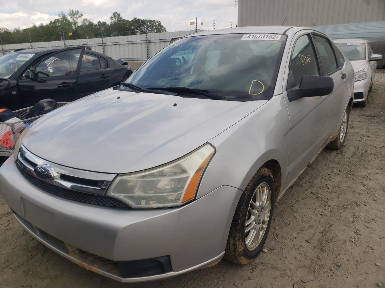 Photo 2 from auction – 2010 FORD FOCUS SE with VIN 1FAHP3FN0AW193080