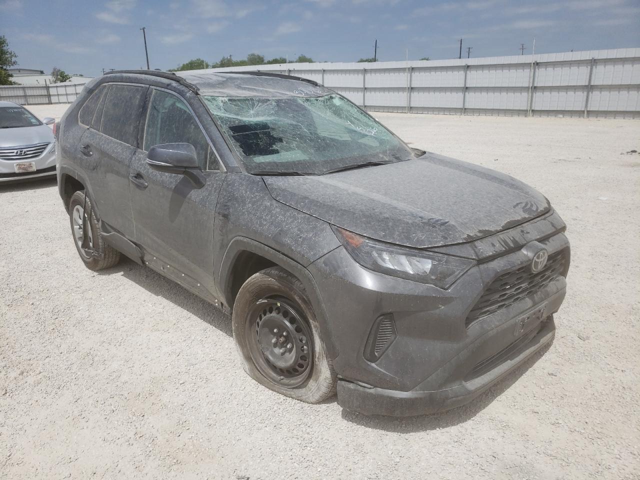 TOYOTA RAV4 LE 2021 with VIN 2T3K1RFVXMW153208 - Photo from auction
