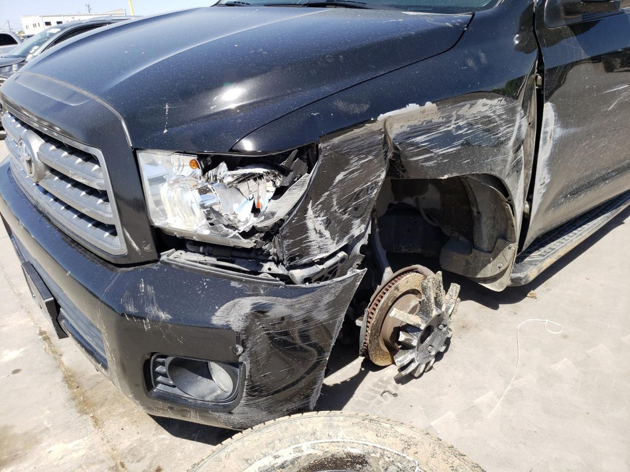 Photo 9 from auction – 2016 TOYOTA SEQUOIA LI with VIN 5TDJW5G19GS146015
