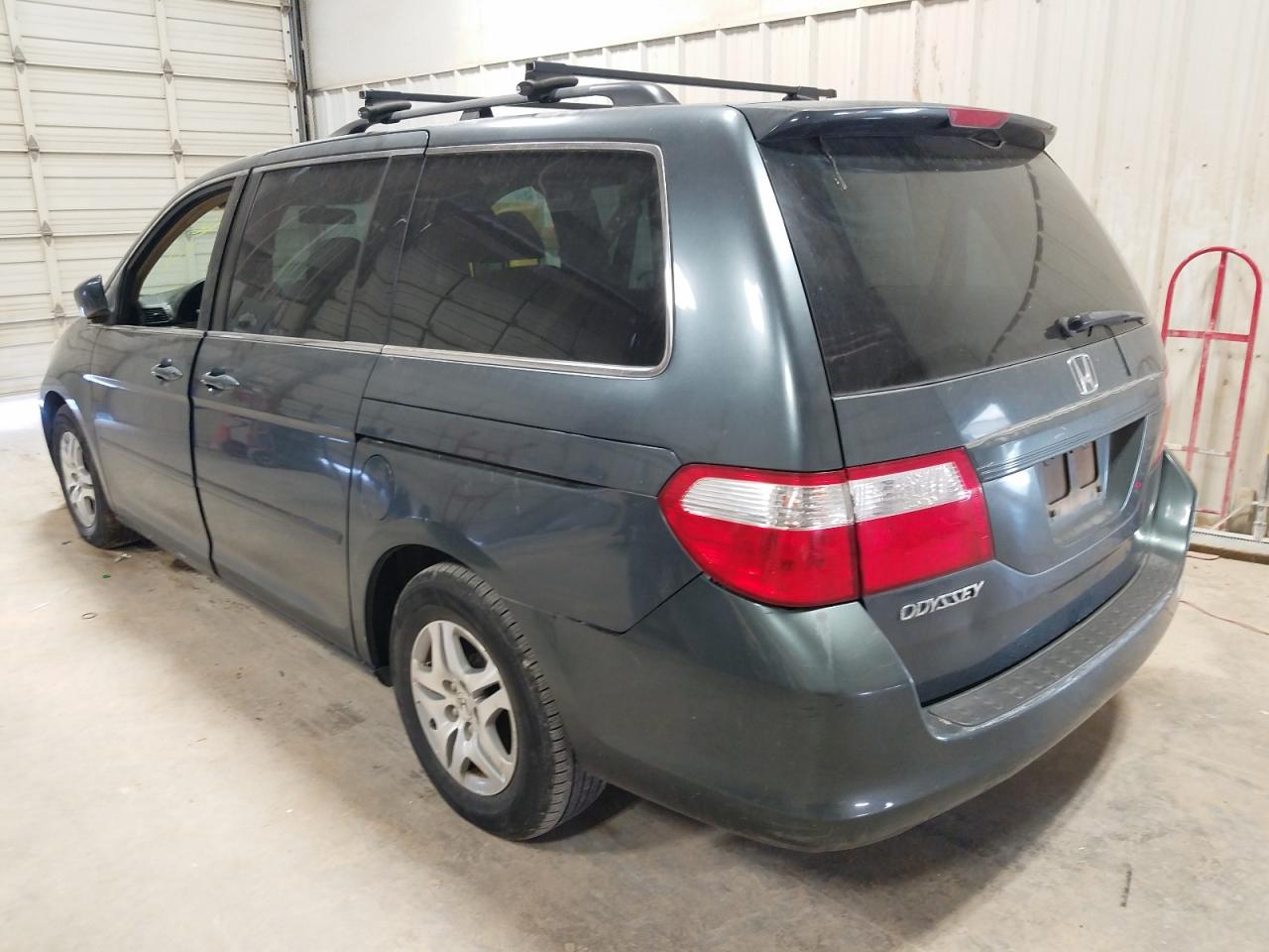 Photo 3 from auction – 2006 HONDA ODYSSEY EX with VIN 5FNRL38786B417992