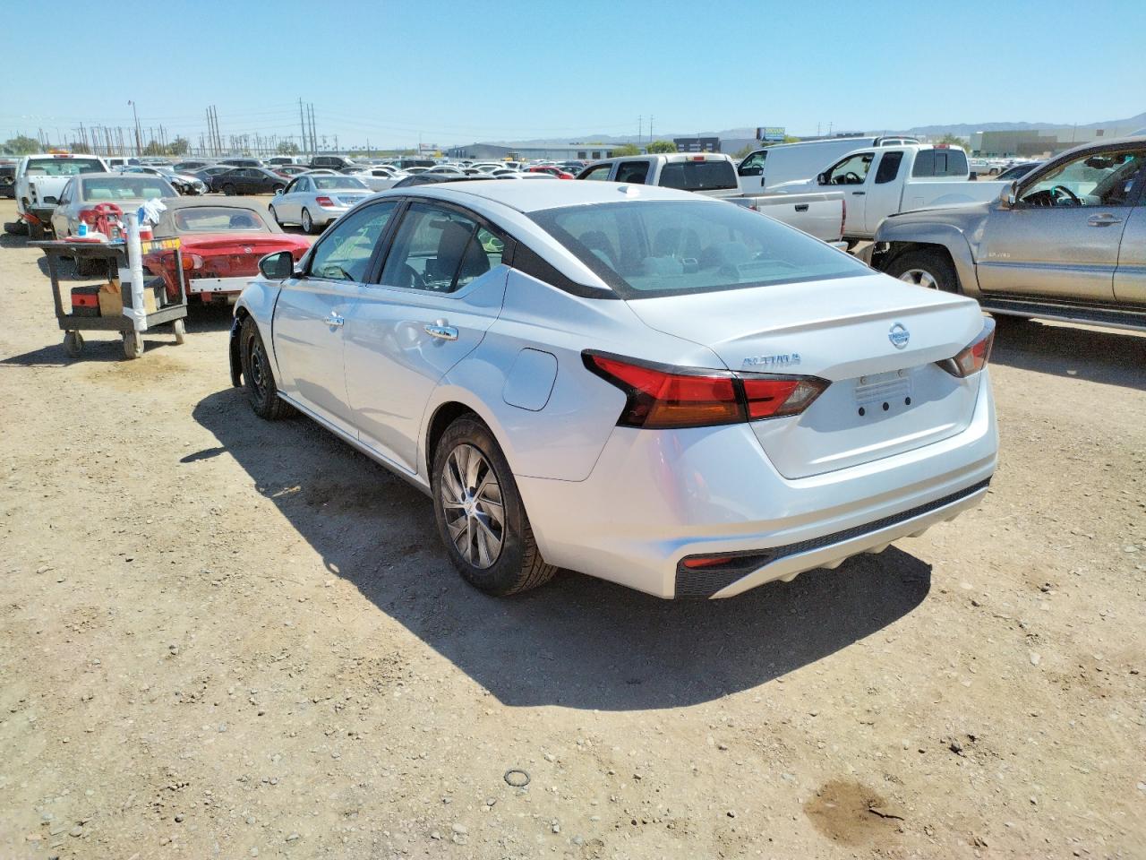 Photo 3 from auction – 2019 NISSAN ALTIMA S with VIN 1N4BL4BV8KC245829