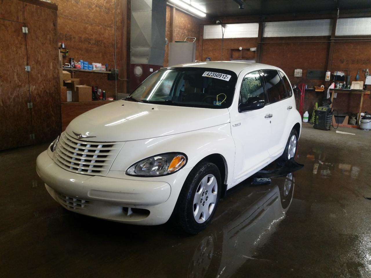 Photo 2 from auction – 2004 CHRYSLER PT CRUISER with VIN 3C4FY48B94T338375