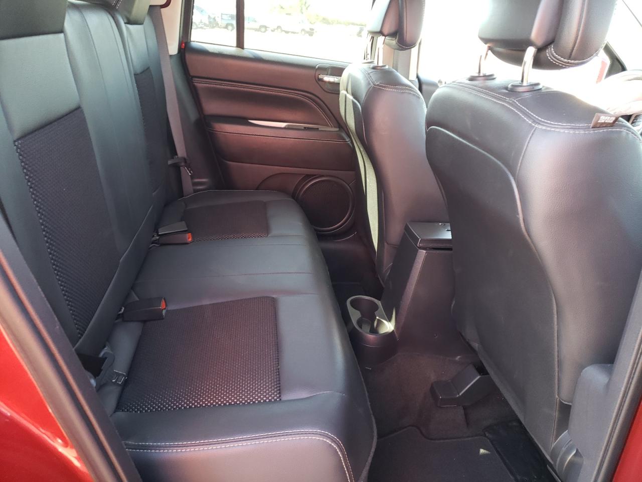 Photo 6 from auction – 2015 JEEP COMPASS LA with VIN 1C4NJCEB5FD236112