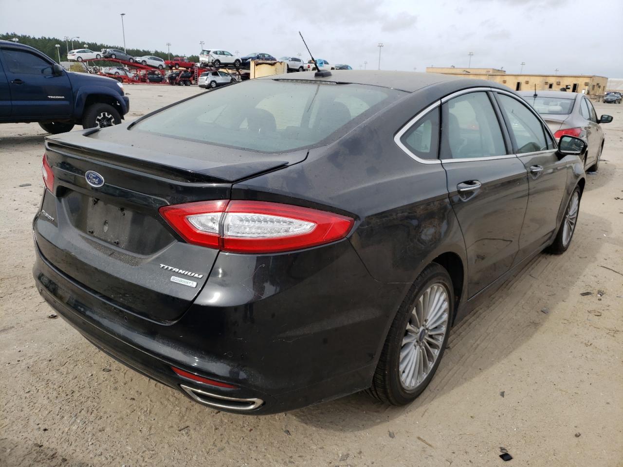 Photo 4 from auction – 2015 FORD FUSION TIT with VIN 3FA6P0K93FR173107