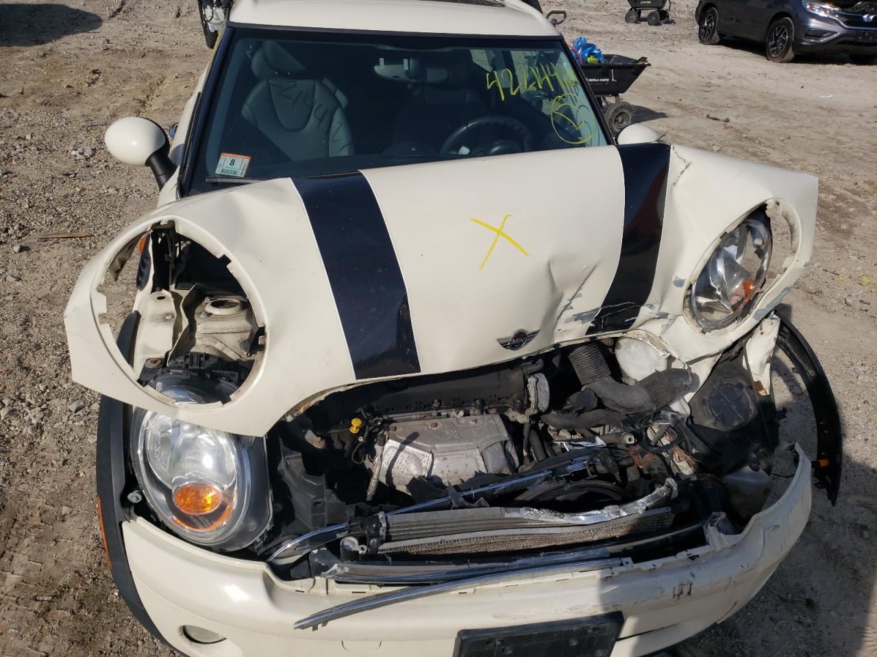 Photo 9 from auction – 2009 MINI COOPER CLU with VIN WMWML33579TN69129