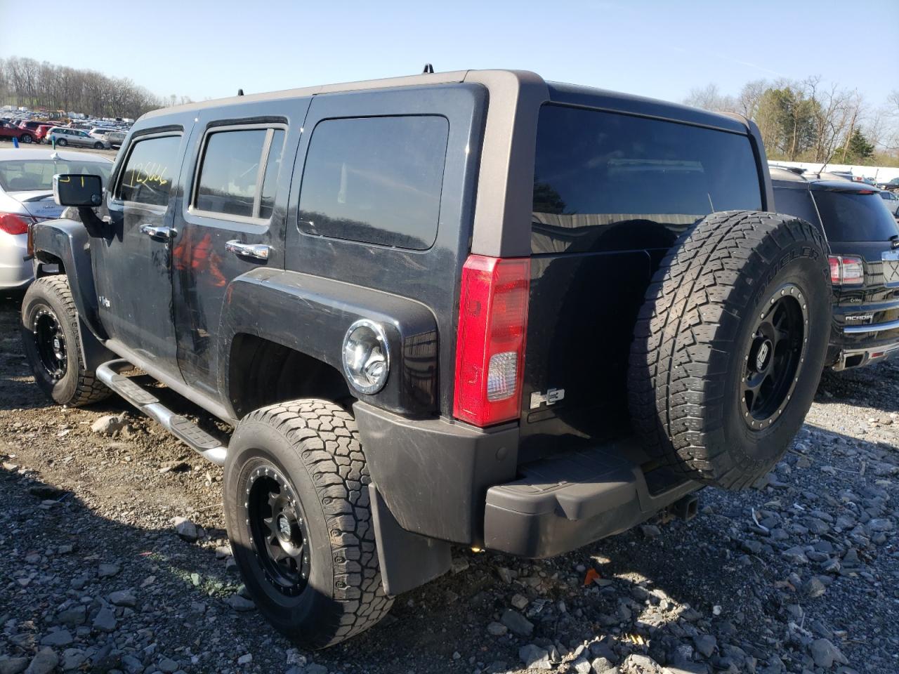 Photo 3 from auction – 2006 HUMMER H3 with VIN 5GTDN136368163690