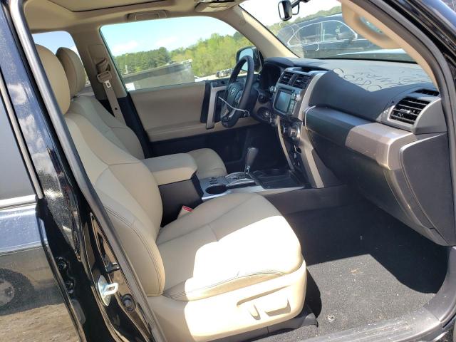 Photo 5 from auction – 2019 TOYOTA 4RUNNER SR with VIN JTEZU5JR7K5213292