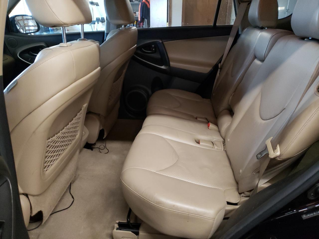 Photo 6 from auction – 2012 TOYOTA RAV4 LIMIT with VIN 2T3DF4DV2CW177842