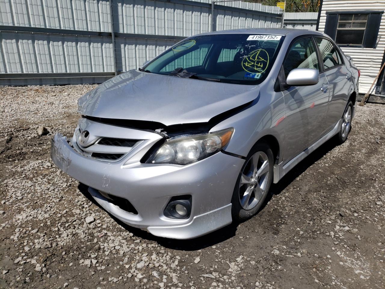 Photo 2 from auction – 2011 TOYOTA COROLLA S with VIN 2T1BU4EE7BC747094