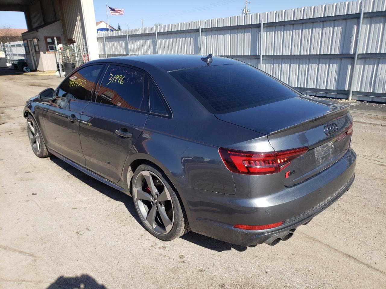Photo 3 from auction – 2018 AUDI S4 PRESTIG with VIN WAUC4BF49JA008002