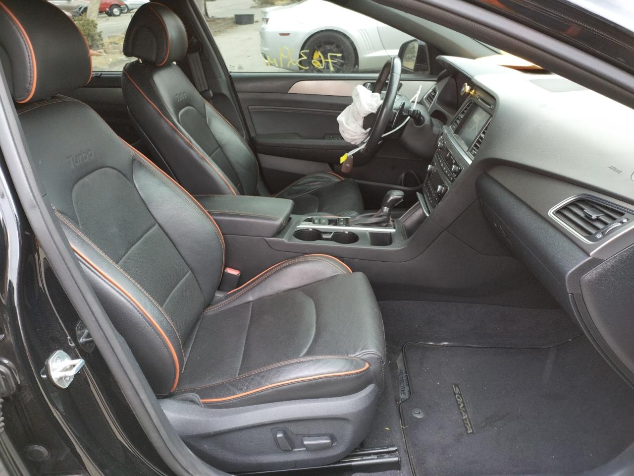 Photo 5 from auction – 2015 HYUNDAI SONATA SPO with VIN 5NPE34AB7FH248732