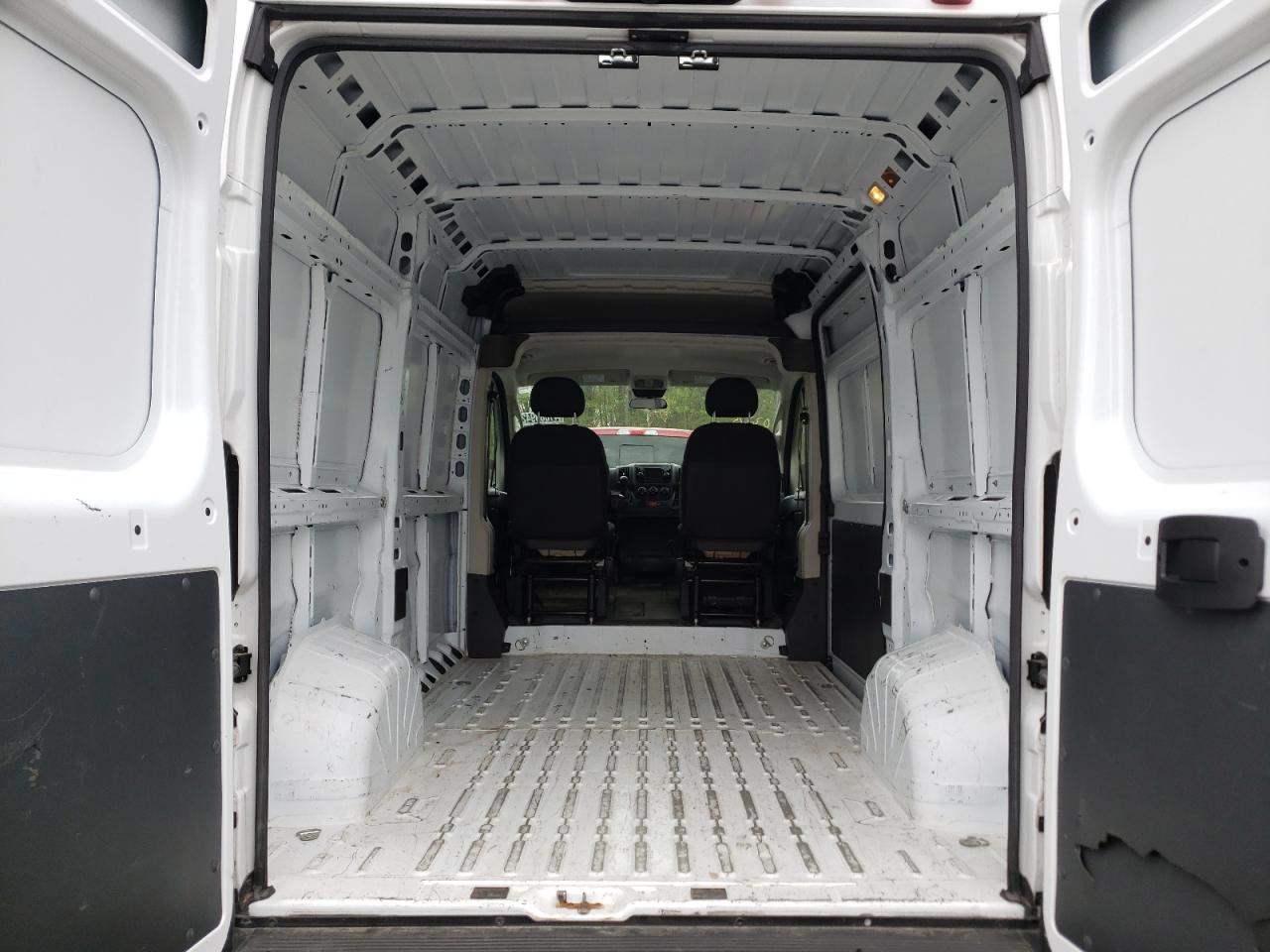 Photo 6 from auction – 2020 RAM PROMASTER with VIN 3C6TRVBG8LE103275