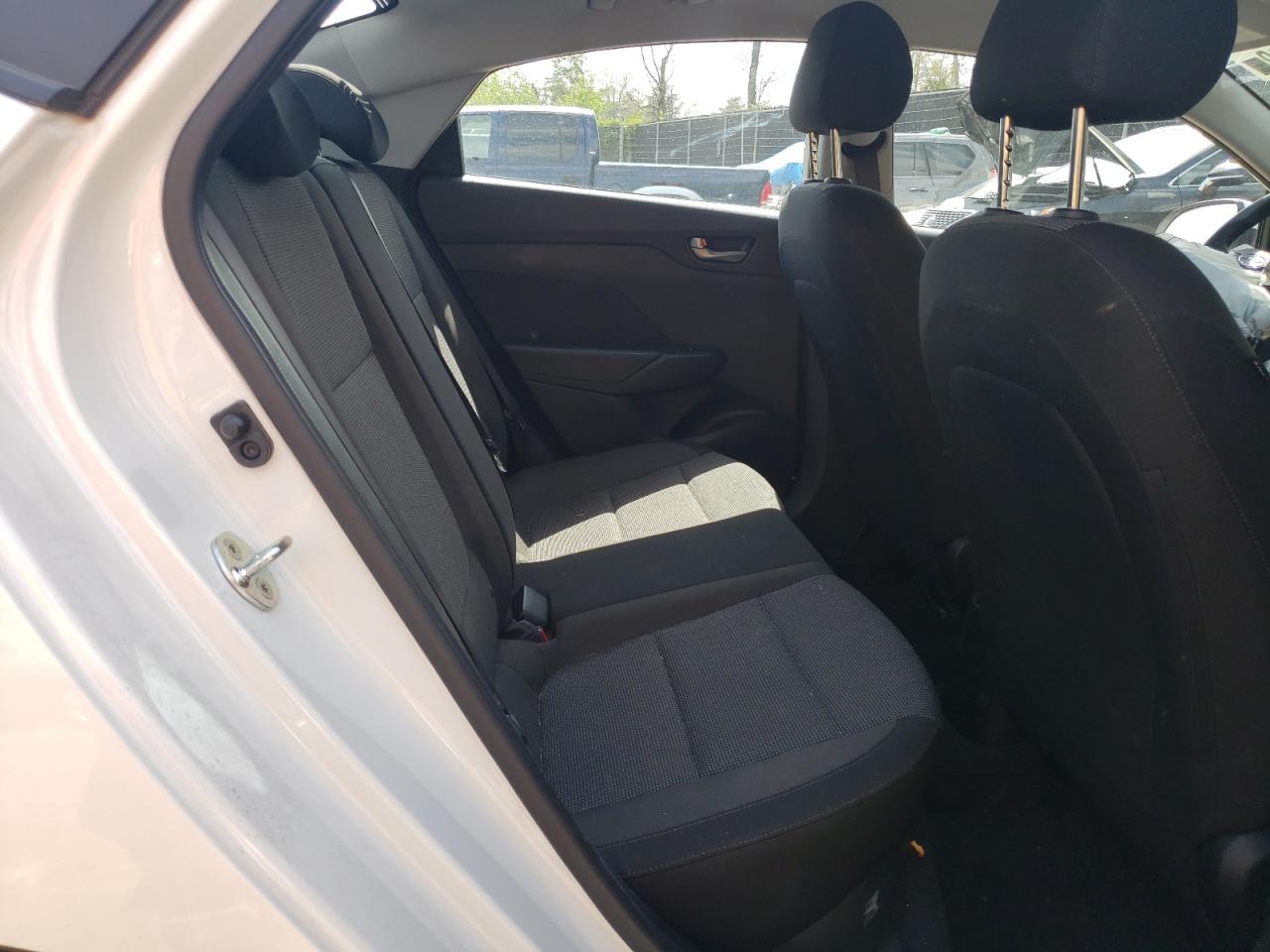 Photo 6 from auction – 2019 HYUNDAI ACCENT SE with VIN 3KPC24A37KE086702
