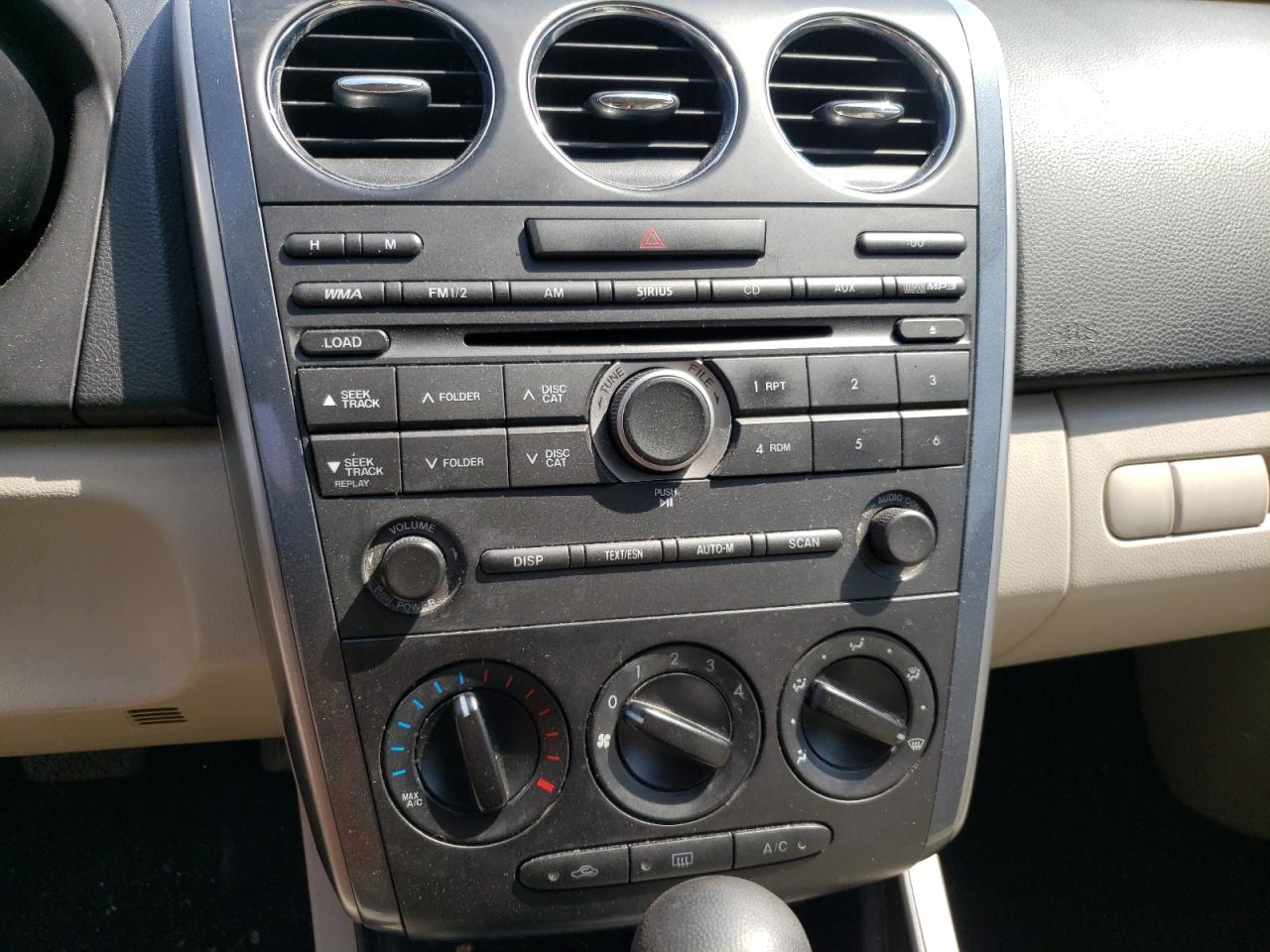 صورة رقم 9 من المزاد - 2010 MAZDA CX-7 مع VIN JM3ER2WM7A0329725
