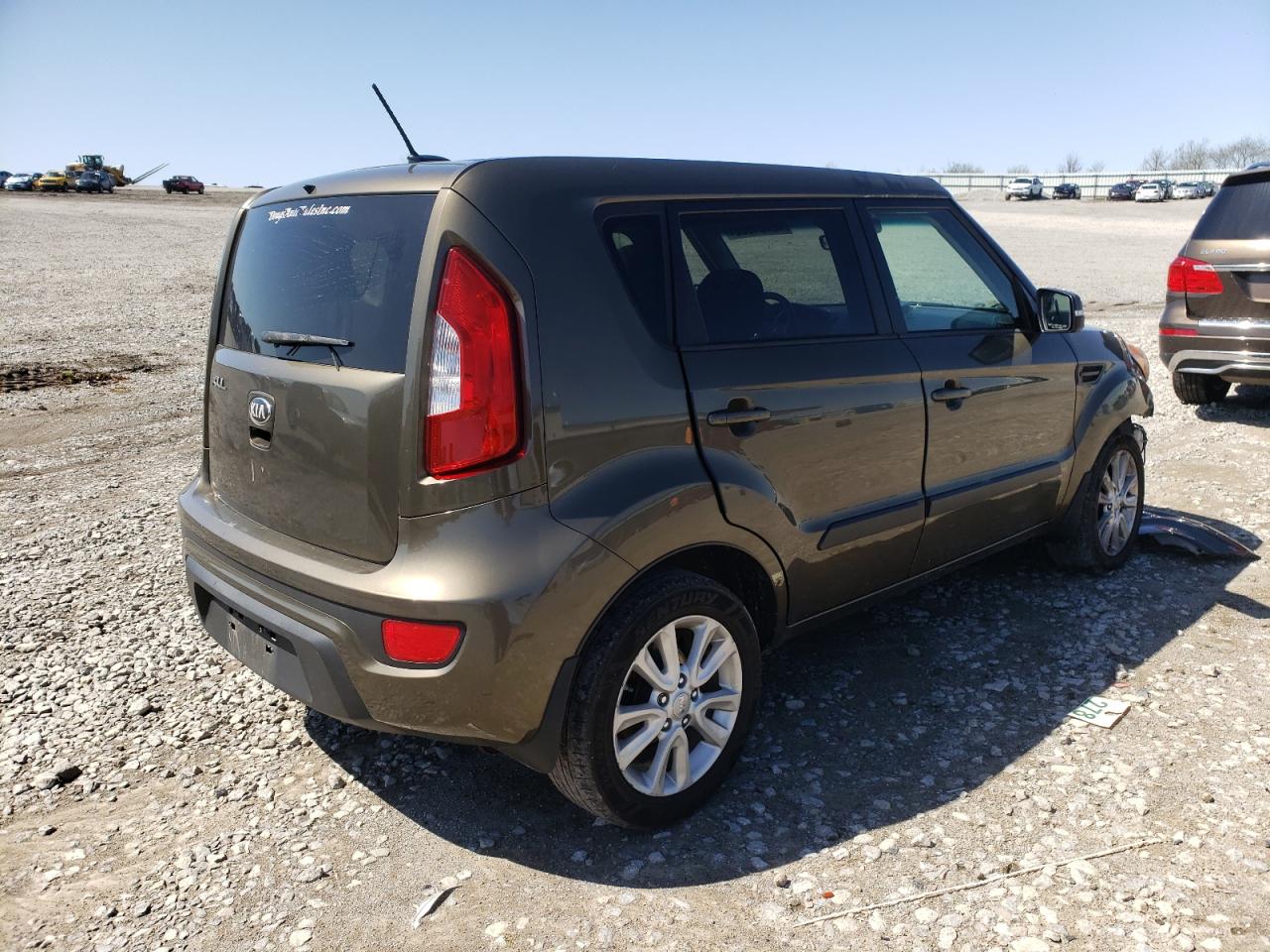 Photo 4 from auction – 2013 KIA SOUL + with VIN KNDJT2A64D7581770