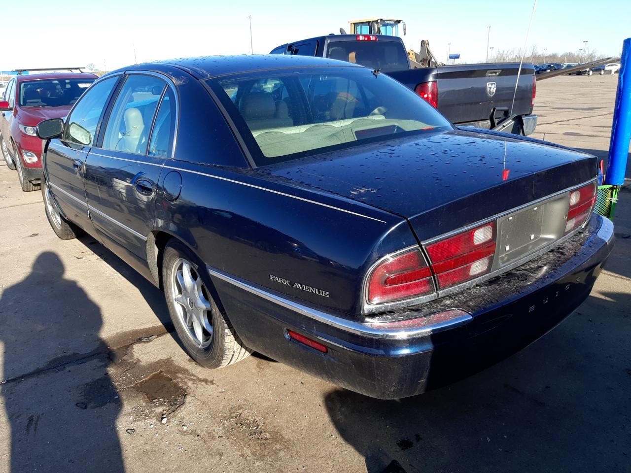 Photo 3 from auction – 2002 BUICK PARK AVENU with VIN 1G4CW54K224151787