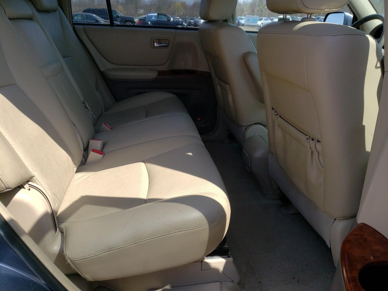 Photo 6 from auction – 2007 TOYOTA HIGHLANDER with VIN JTEEW21A770037317