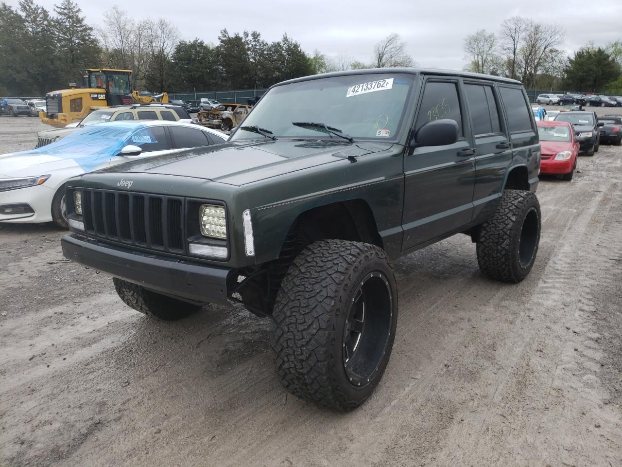 Photo 2 from auction – 1998 JEEP CHEROKEE S with VIN 1J4FJ28S6WL193135