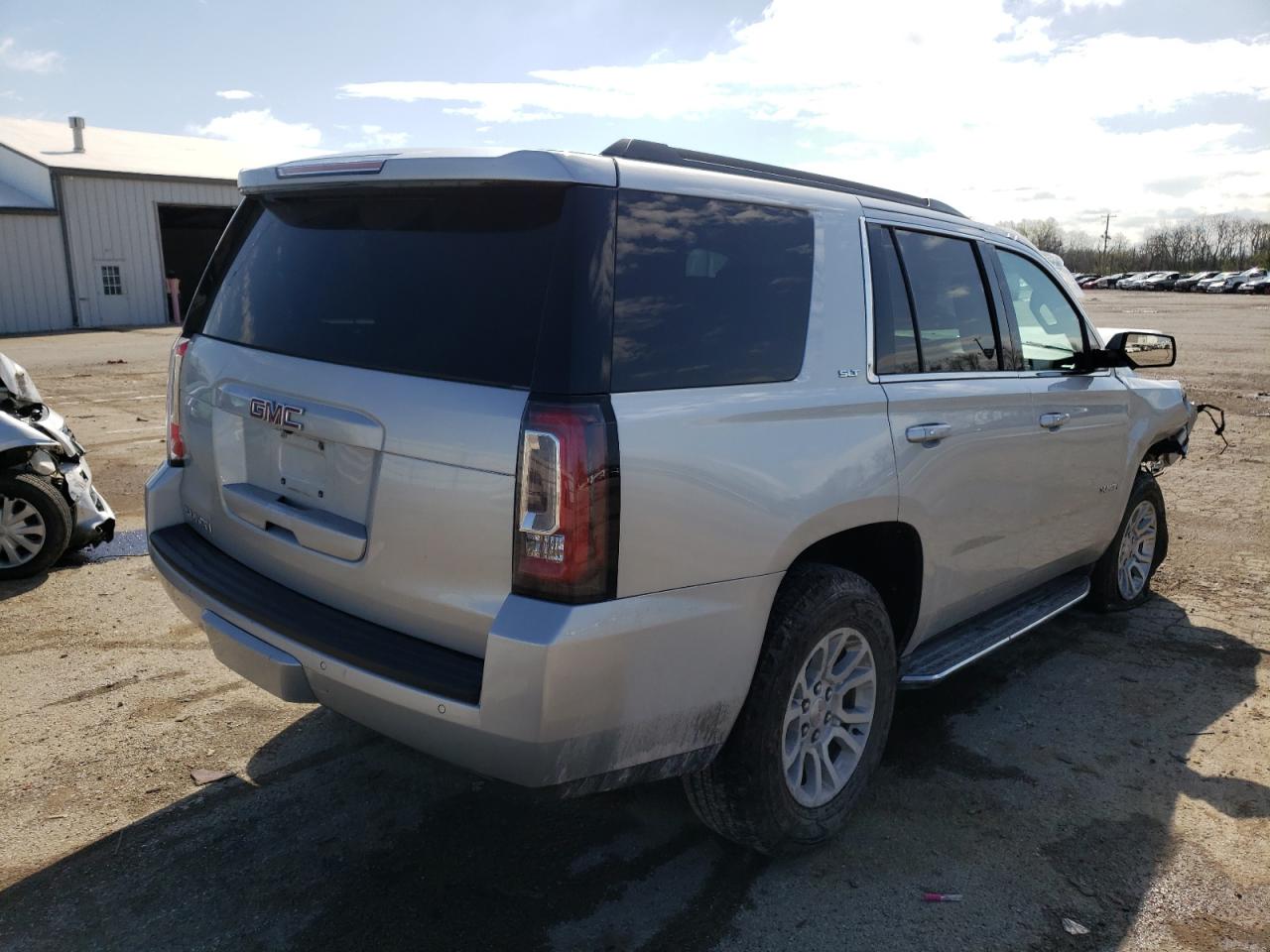 Photo 4 from auction – 2017 GMC YUKON SLT with VIN 1GKS2BKC2HR375874