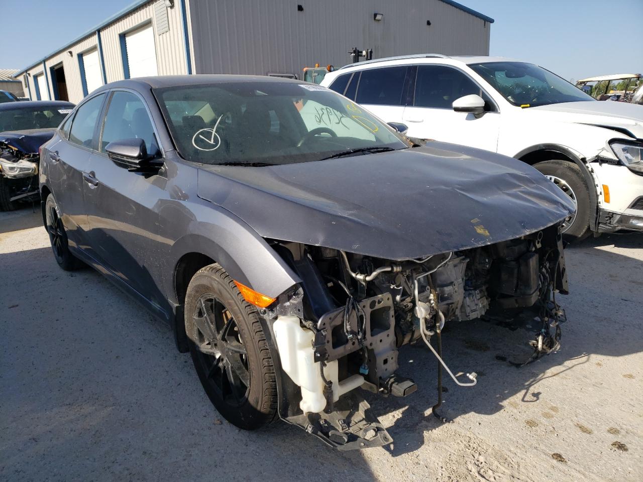HONDA CIVIC LX 2019 with VIN 2HGFC2F69KH526314 - Photo from auction