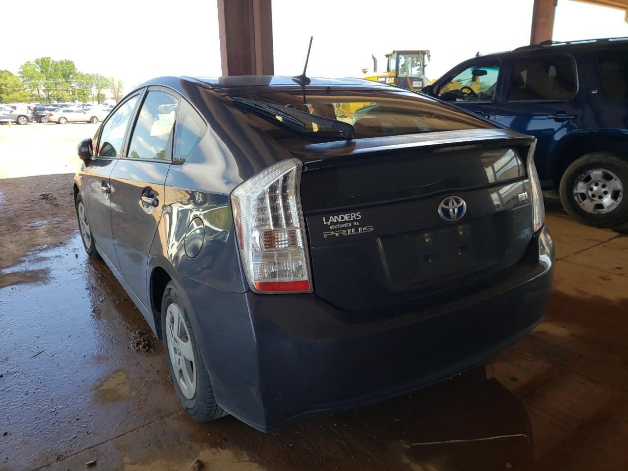 Photo 3 from auction – 2010 TOYOTA PRIUS with VIN JTDKN3DU3A5184136