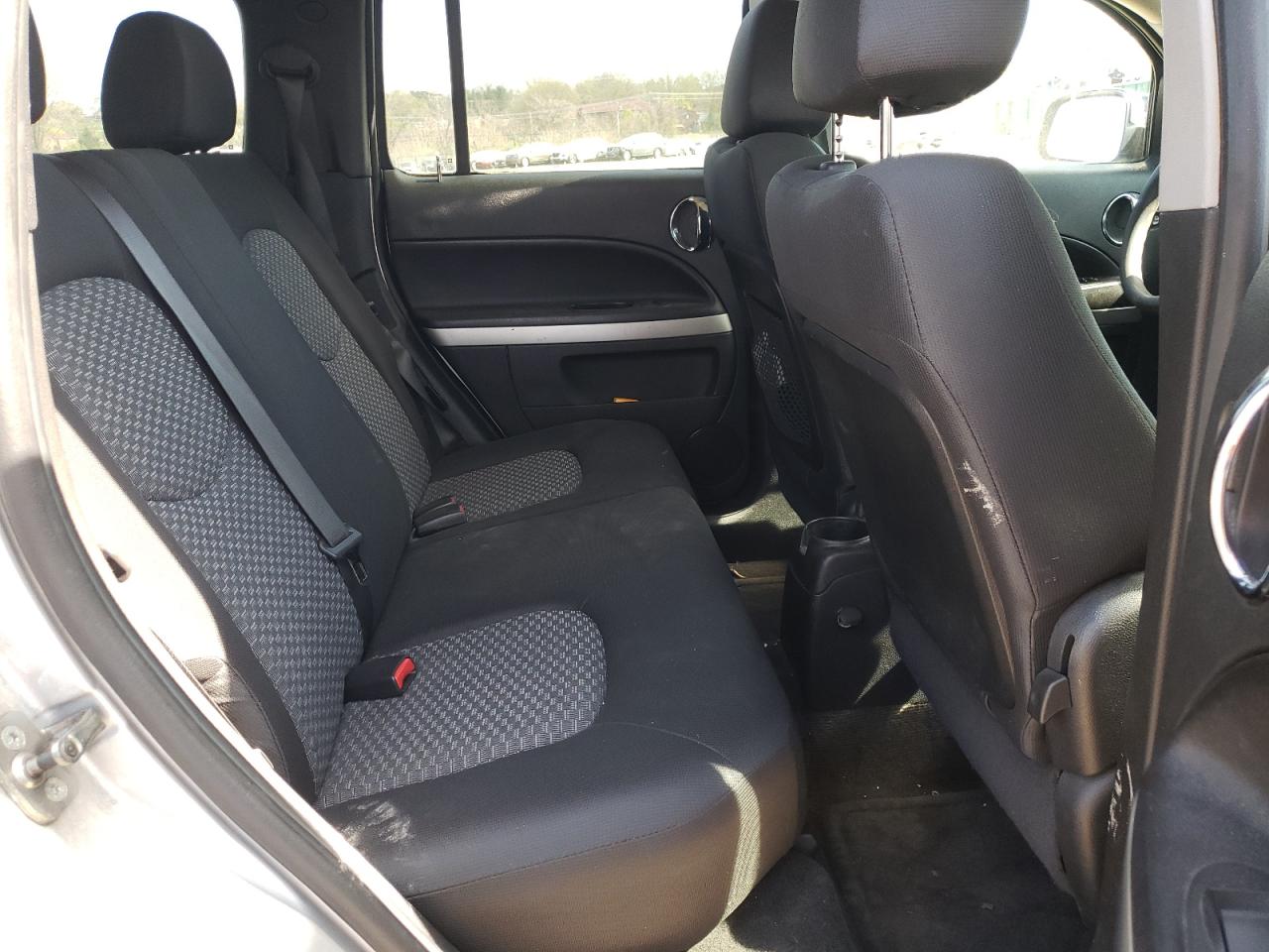 Photo 6 from auction – 2011 CHEVROLET HHR LT with VIN 3GNBABFW5BS601291