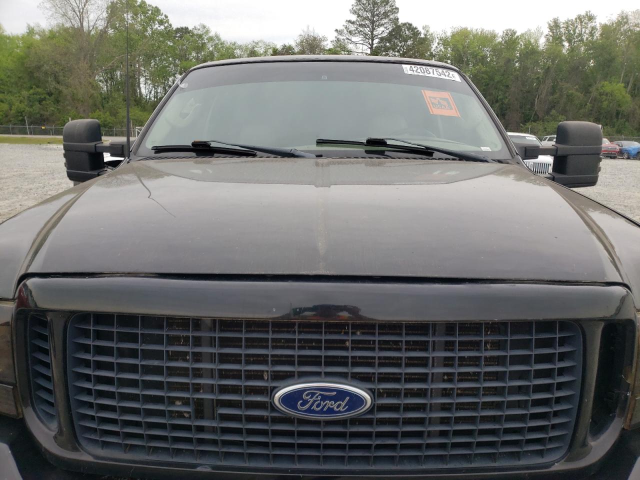Photo 7 from auction – 2003 FORD EXCURSION with VIN 1FMNU43S33EA92139
