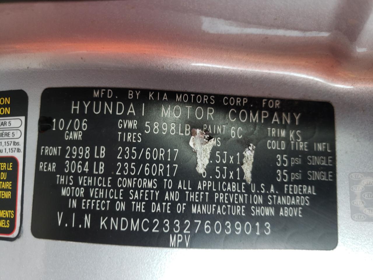 Photo 10 from auction – 2007 HYUNDAI ENTOURAGE with VIN KNDMC233276039013