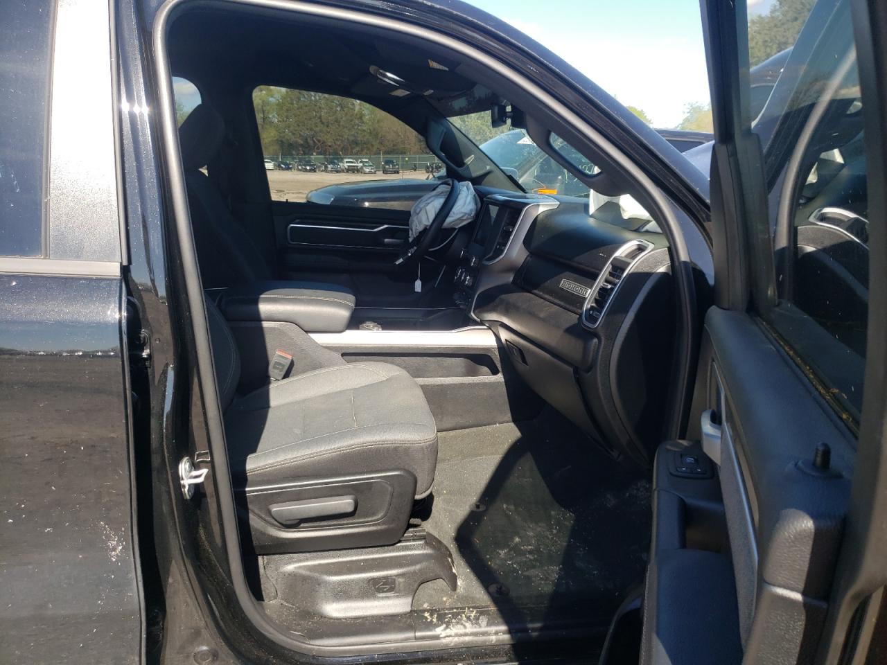Photo 5 from auction – 2021 RAM 1500 BIG H with VIN 1C6SRFFT6MN671336