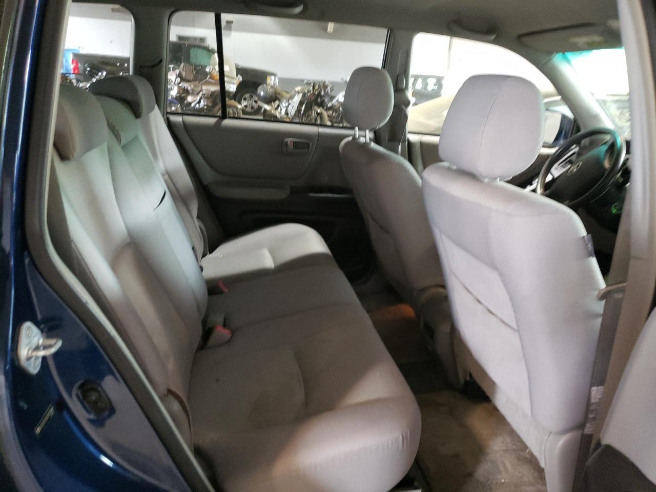 Photo 6 from auction – 2007 TOYOTA HIGHLANDER with VIN JTEDP21A170133646