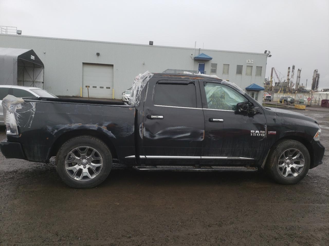 Photo 9 from auction – 2017 RAM 1500 LONGH with VIN 1C6RR7PT6HS739385