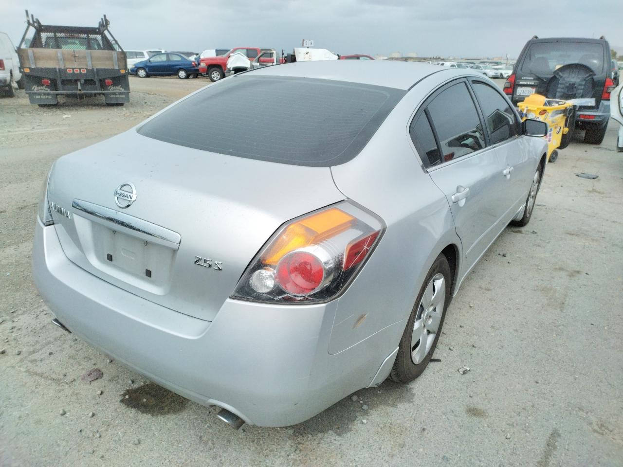 Photo 4 from auction – 2007 NISSAN ALTIMA 2.5 with VIN 1N4AL21E77C155483