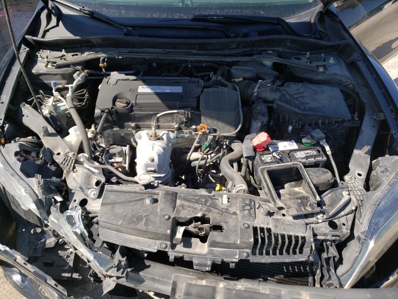 Photo 7 from auction – 2015 HONDA ACCORD EXL with VIN 1HGCT1B82FA012880