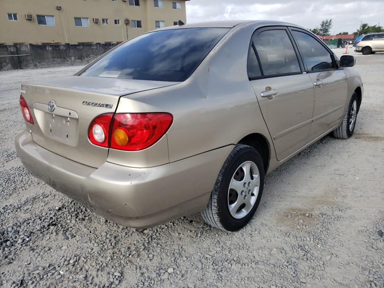 Photo 4 from auction – 2004 TOYOTA COROLLA CE with VIN 1NXBR32E24Z328930