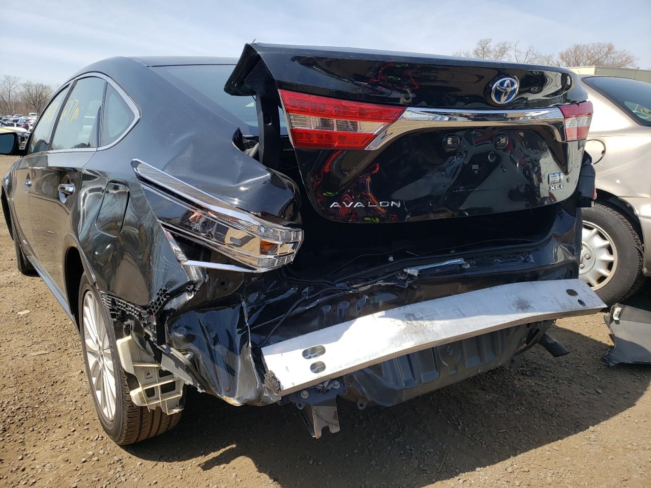 Photo 9 from auction – 2015 TOYOTA AVALON with VIN 4T1BD1EB6FU042425