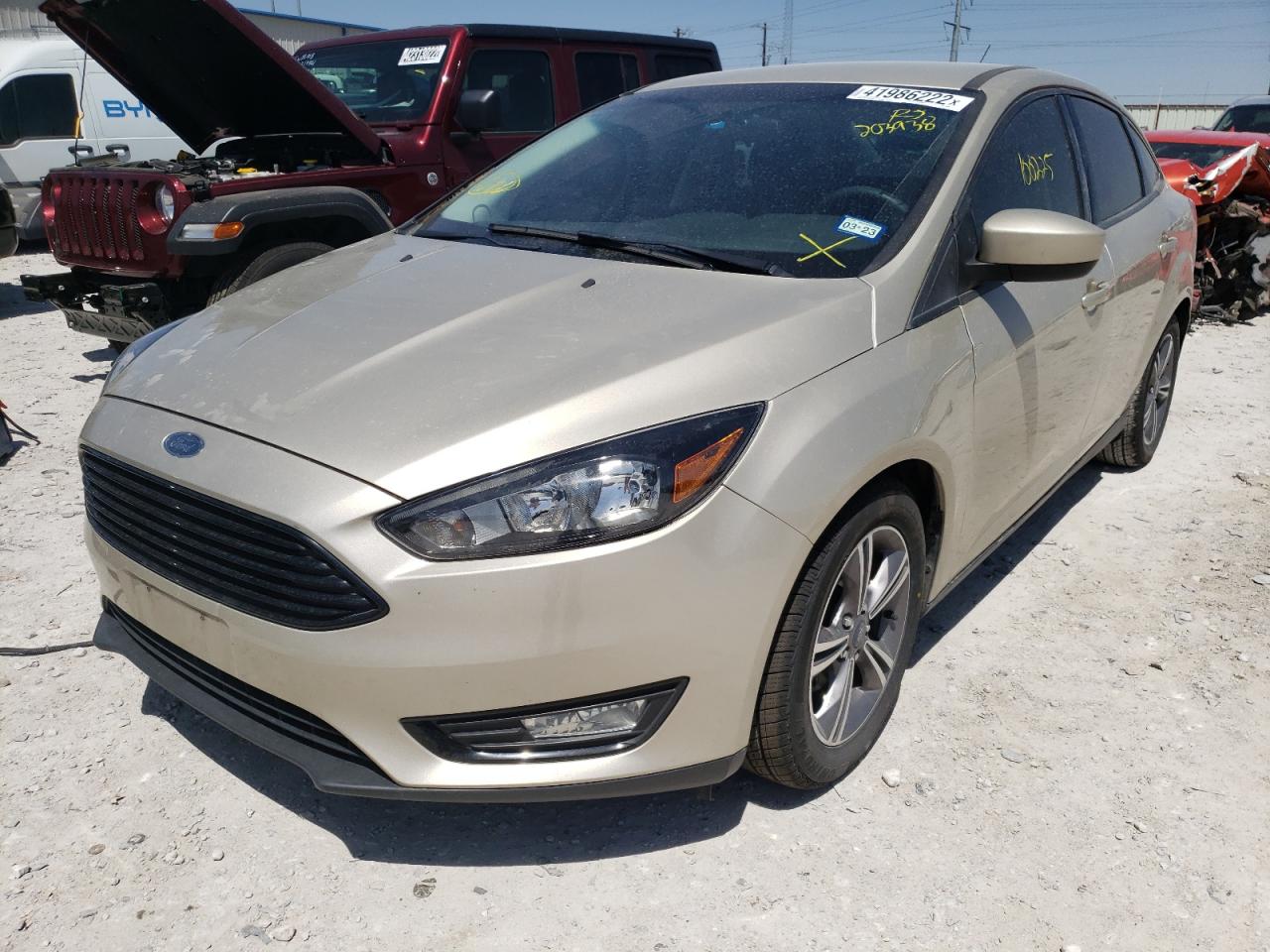 Zdjęcie 2 z aukcji – 2018 FORD FOCUS SE z VIN 1FADP3FE1JL203938
