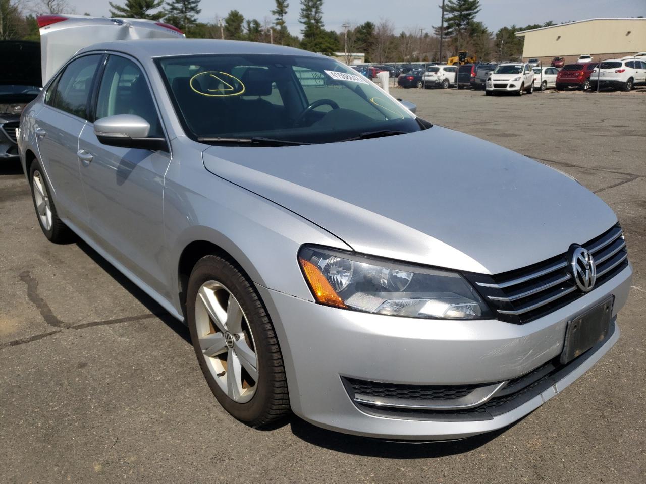VOLKSWAGEN PASSAT SE 2013 with VIN 1VWBP7A36DC040994 - Photo from auction