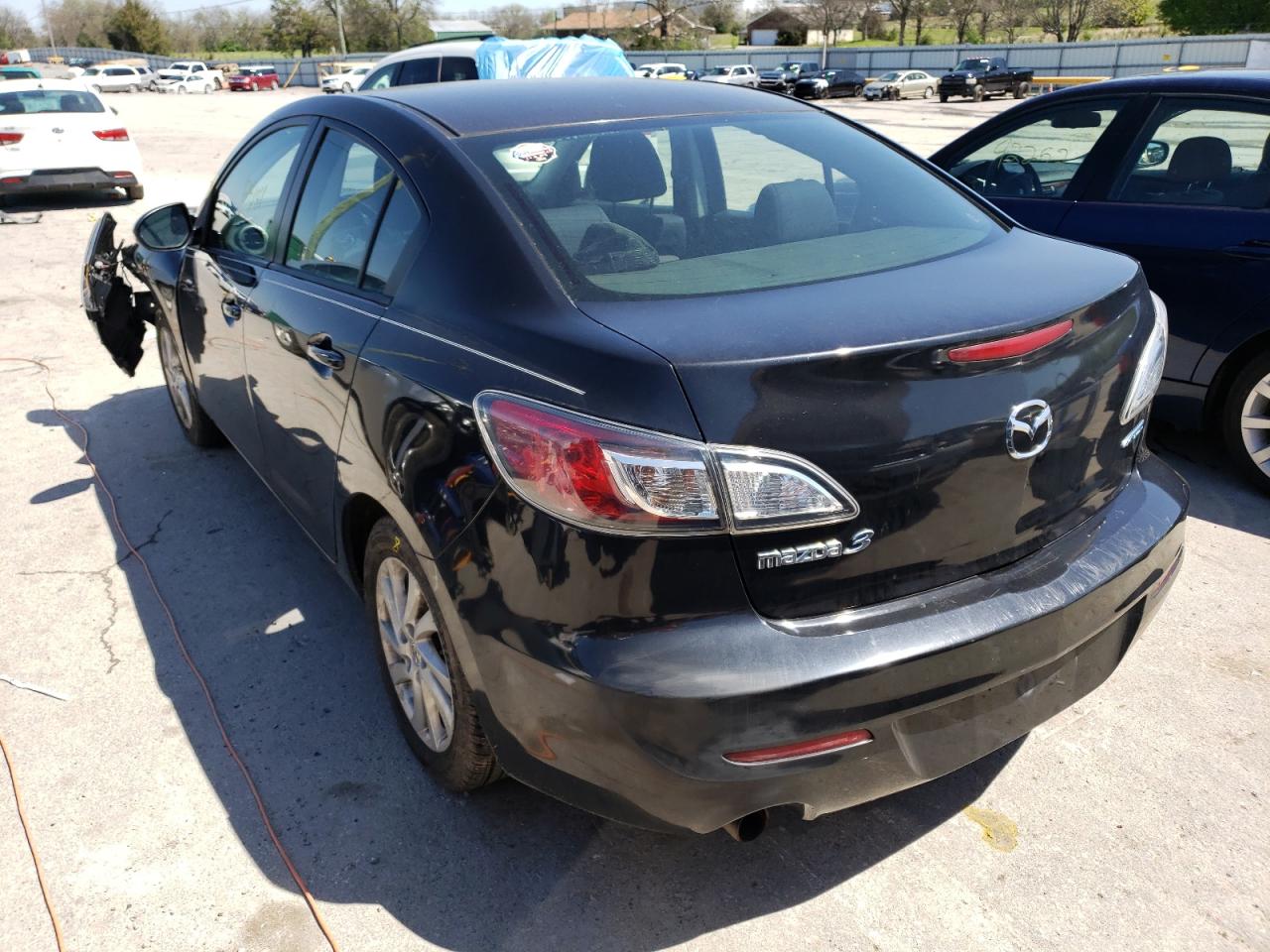 Photo 3 from auction – 2012 MAZDA 3 I with VIN JM1BL1V78C1700312