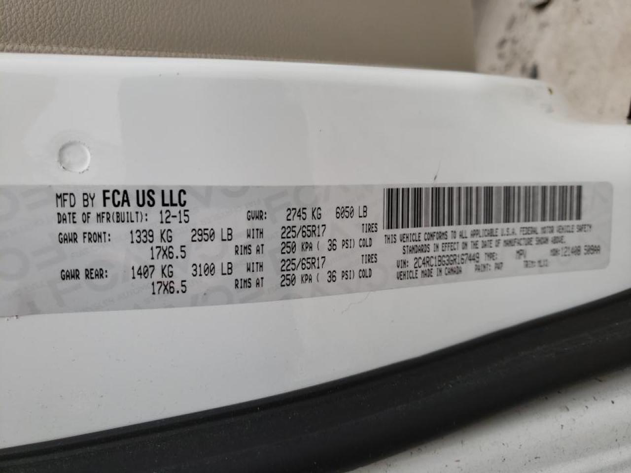 Photo 10 from auction – 2016 CHRYSLER TOWN & COU with VIN 2C4RC1BG3GR167449