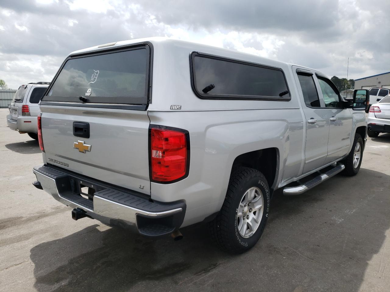 Photo 4 from auction – 2015 CHEVROLET SILVERADO with VIN 1GCRCREC7FZ299349
