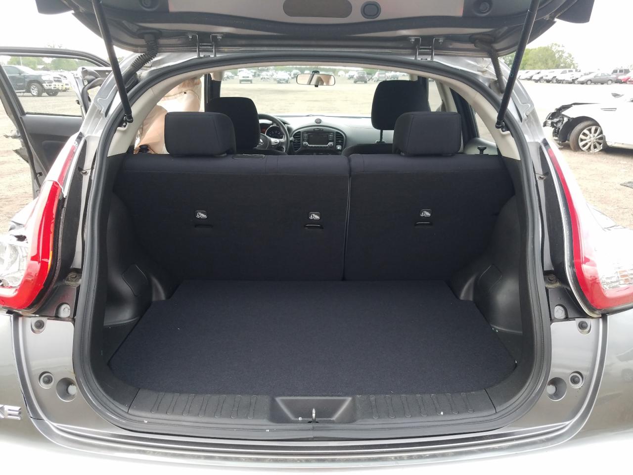 Photo 9 from auction – 2015 NISSAN JUKE S with VIN JN8AF5MR1FT503203