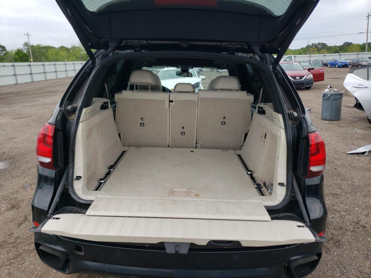 Photo 9 from auction – 2014 BMW X5 XDRIVE5 with VIN 5UXKR6C52E0C02145
